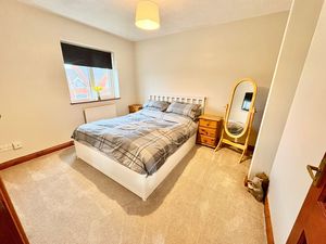 Photo 18- click for photo gallery